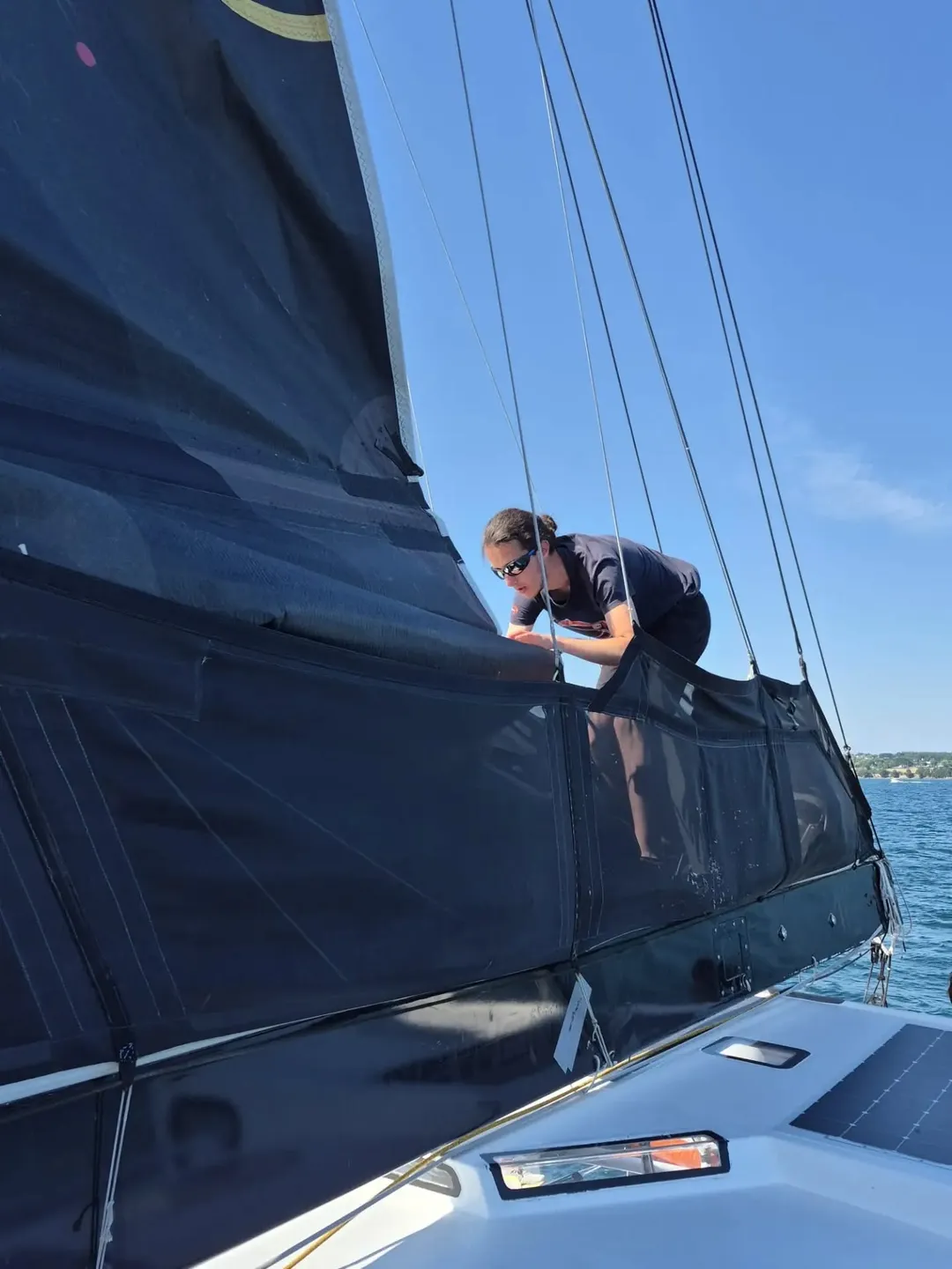 ☀️ SUMMER RECAP 1/3 ☀️ 🇨🇵 J'ai navigué en IMOCA !! Au début de l'été j'ai eu la chance de travailler quelques jours pour @jb.daramy sur so